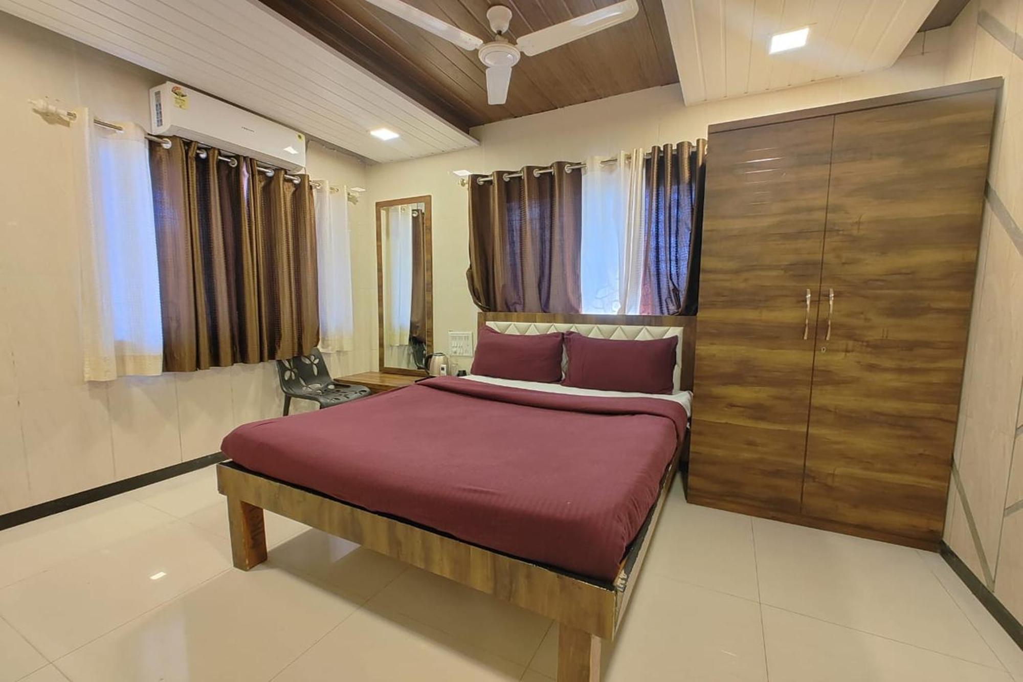 Crystal Villa 潘奇加尼 外观 照片